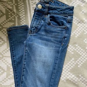 Medium wash blue AE jeans